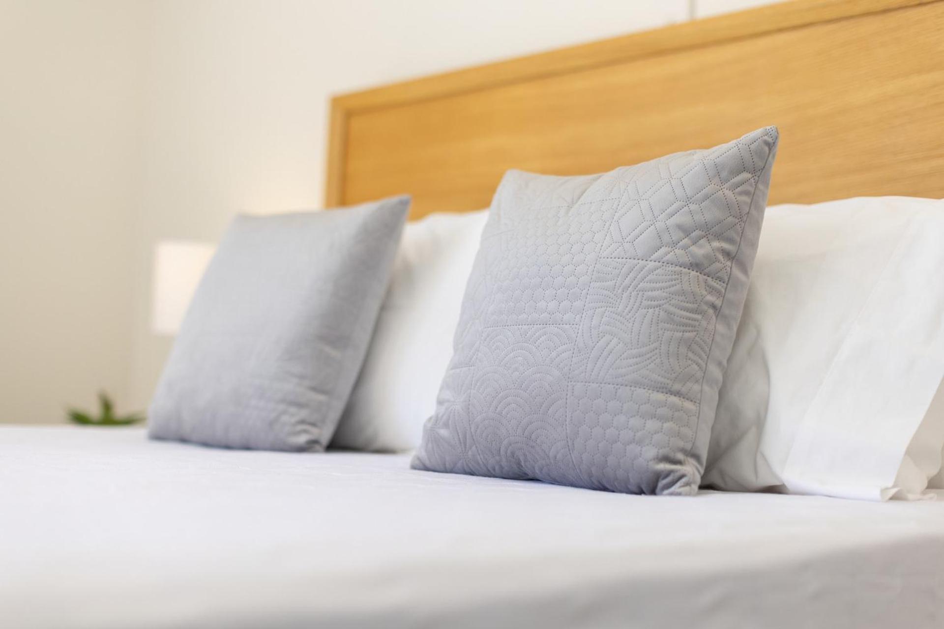 Sunny And Spacious - Moments From The Beach And Downtown Mount Maunganui Bagian luar foto