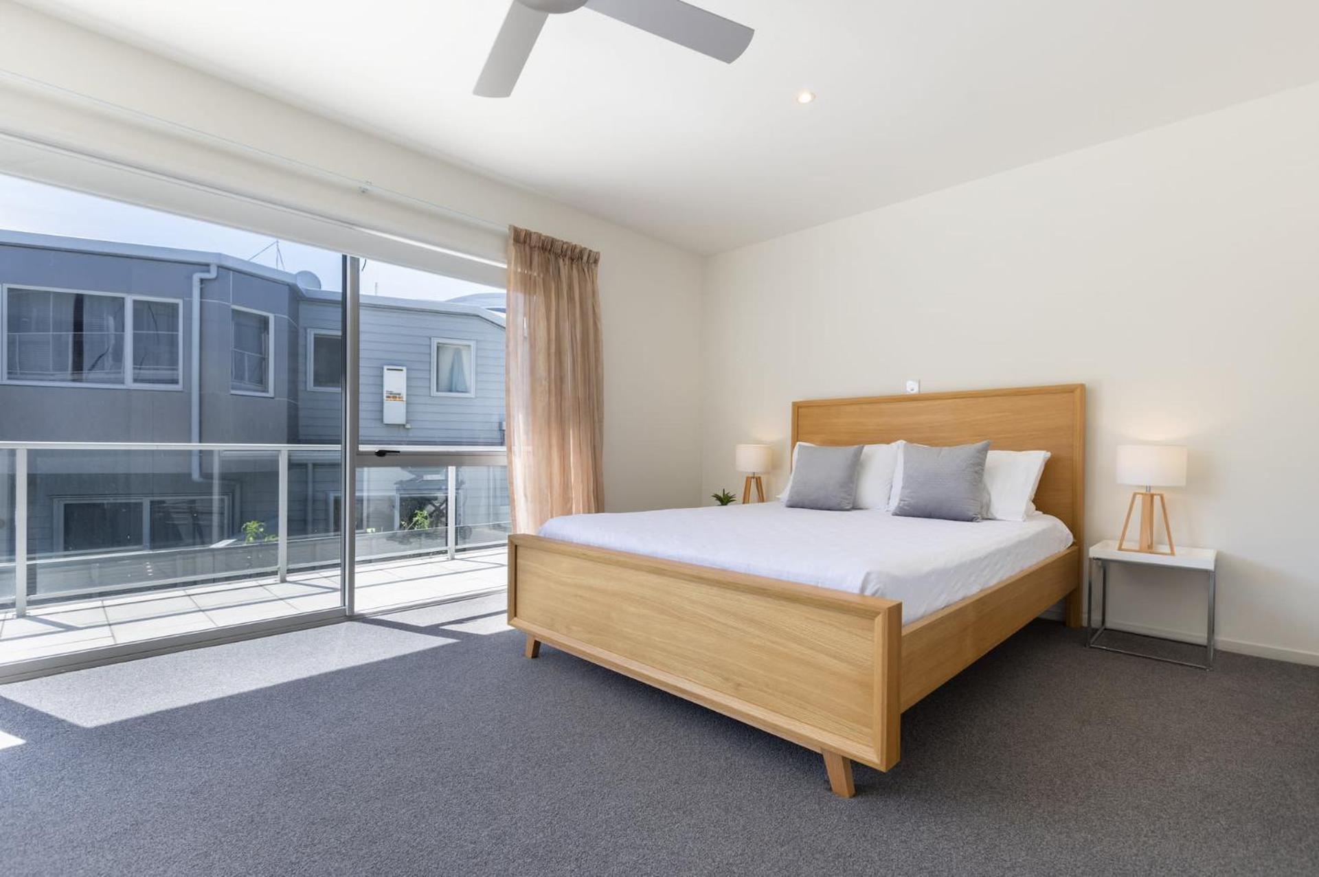 Sunny And Spacious - Moments From The Beach And Downtown Mount Maunganui Bagian luar foto